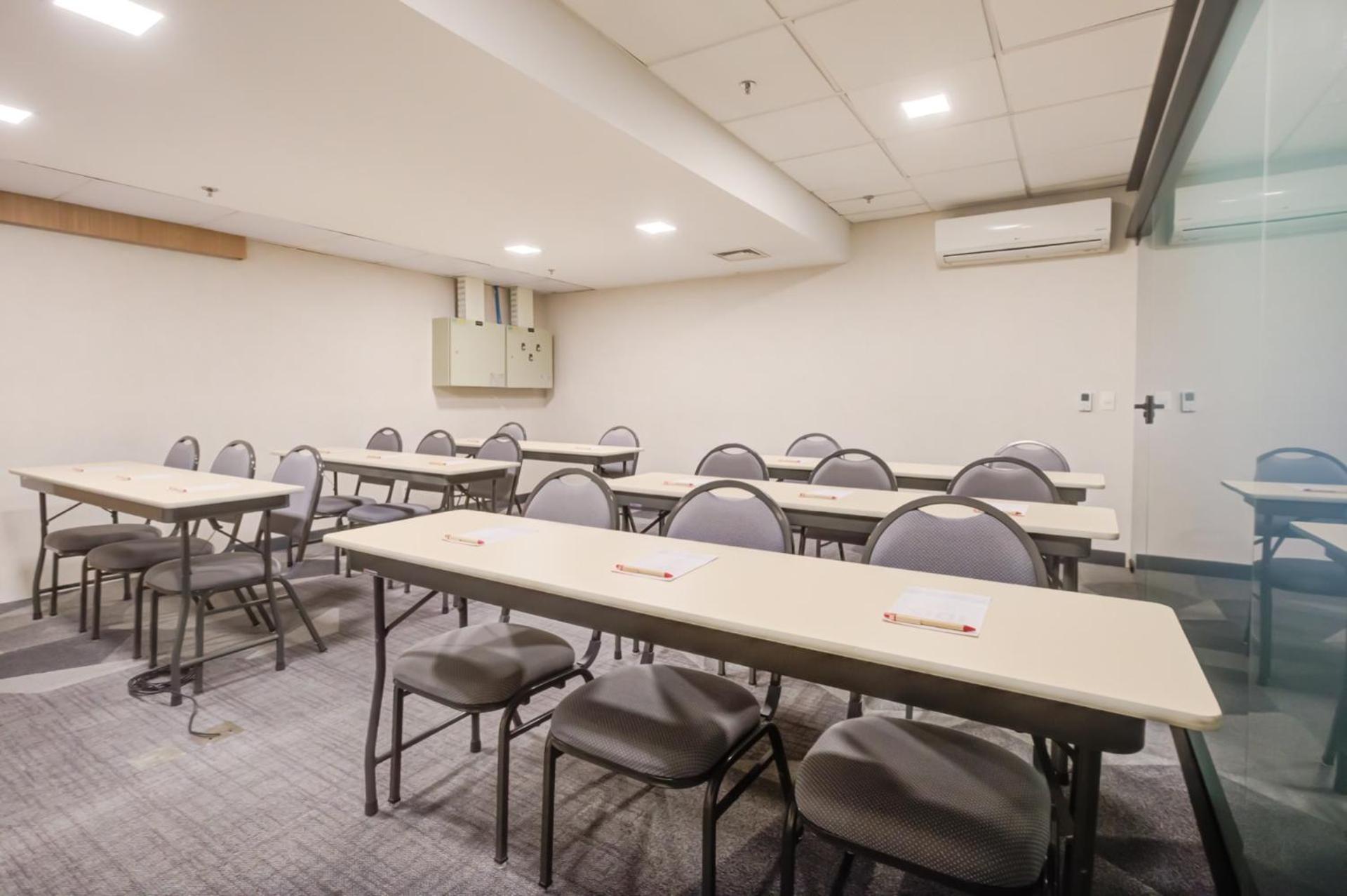 Ibis Budget Rio De Janeiro Nova America Bagian luar foto
